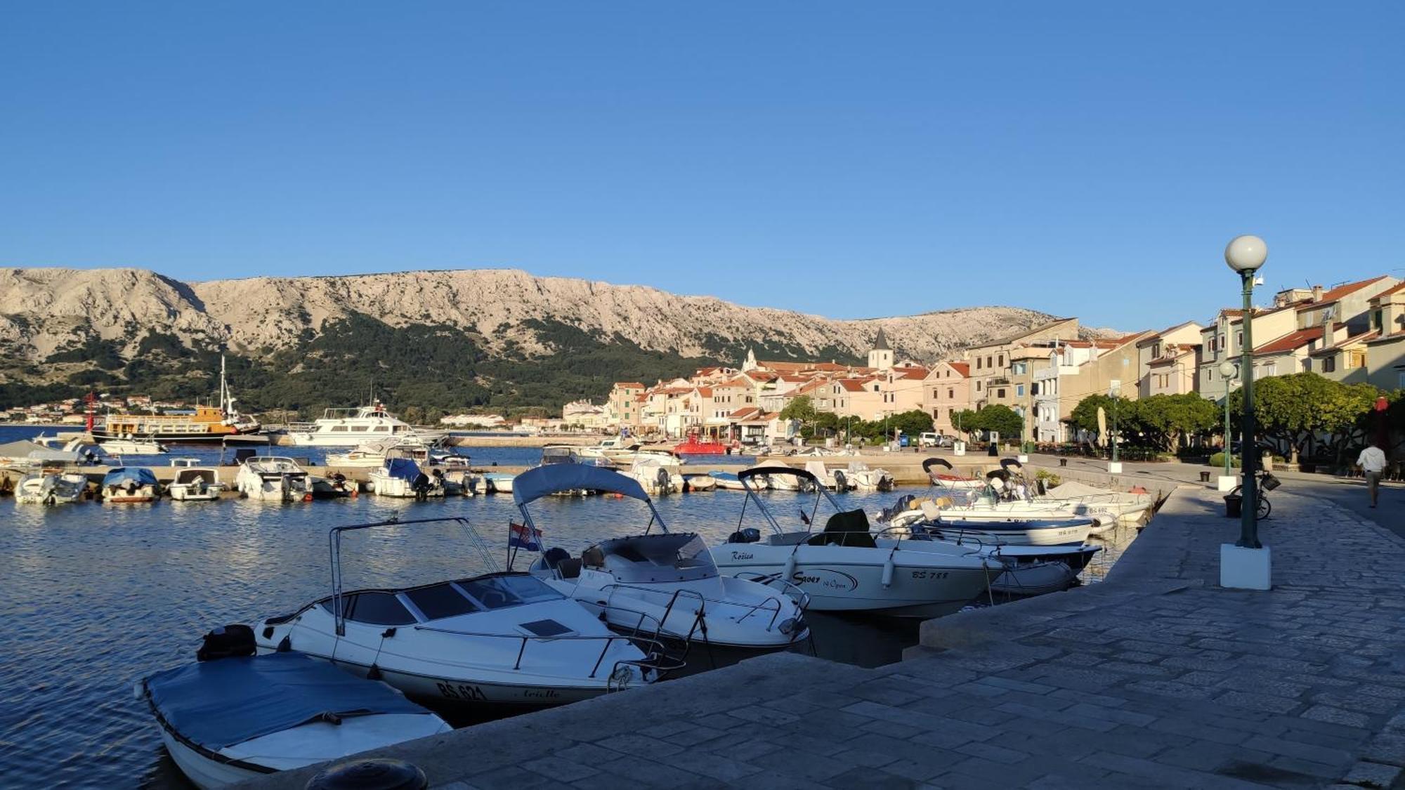 Margarita Apartment Baska  Bagian luar foto