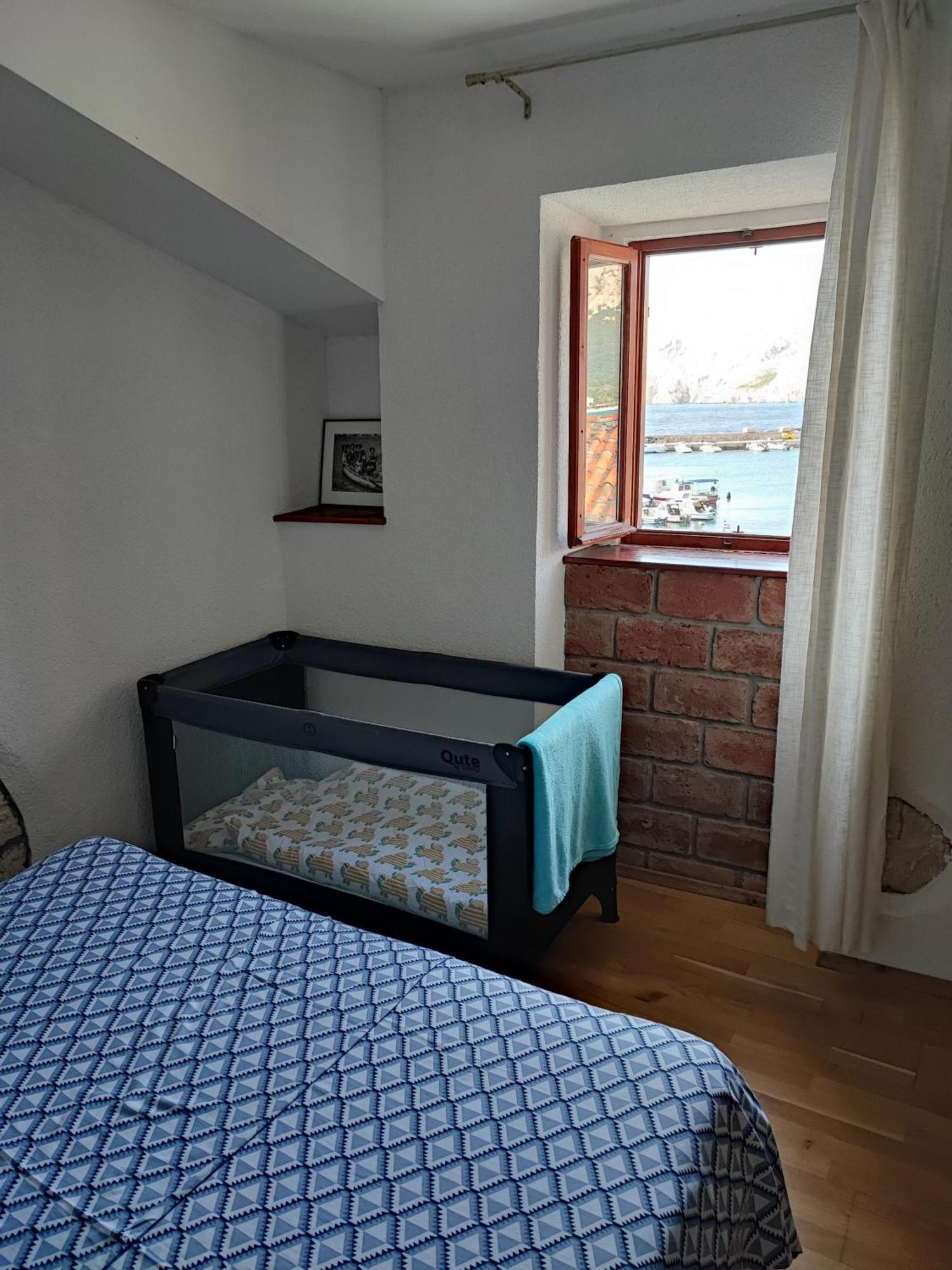 Margarita Apartment Baska  Bagian luar foto